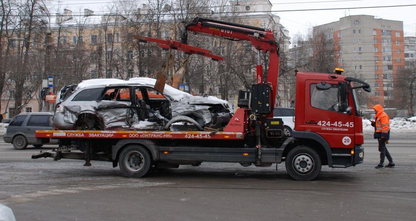 Разбитые автомобили напомнят нижегородцам о самых опасных участках дорог - фото 44