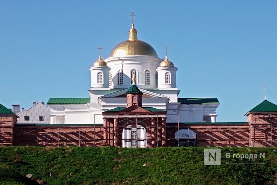 Отделочные работы начались на Святых вратах Благовещенского монастыря в Нижнем Новгороде - фото 2