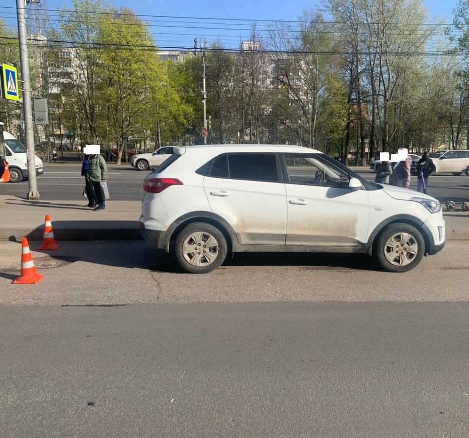 Иномарка сбила ребенка на проспекте Гагарина в Нижнем Новгороде - фото 2