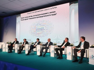 Кириенко посетил поликлинику в Канавинском районе