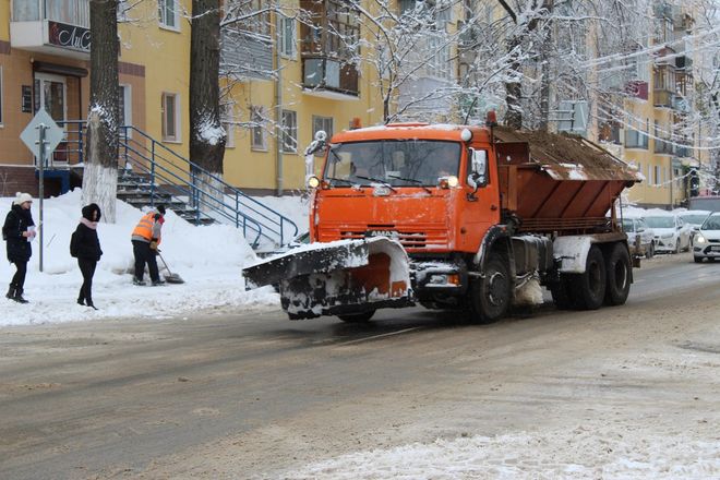 Владимир Панов остался недоволен уборкой снега в Канавинском районе - фото 14