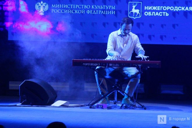 Фоторепортаж: как прошло закрытие &laquo;Горький fest&raquo; со знаменитостями в Нижнем Новгороде - фото 139