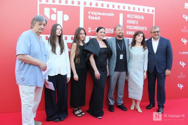 Фоторепортаж: знаменитости на открытии «Горький fest» в Нижнем Новгороде - фото 78