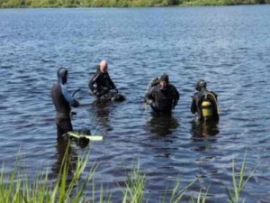Тело мужчины извлекли из озера в Ардатовском районе