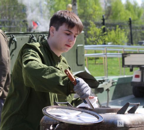 Без парада и салюта: как прошел День Победы в Нижнем Новгороде — фоторепортаж - фото 117