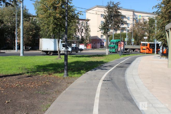 Благоустройство площади у Автозаводского универмага завершено в Нижнем Новгороде - фото 29