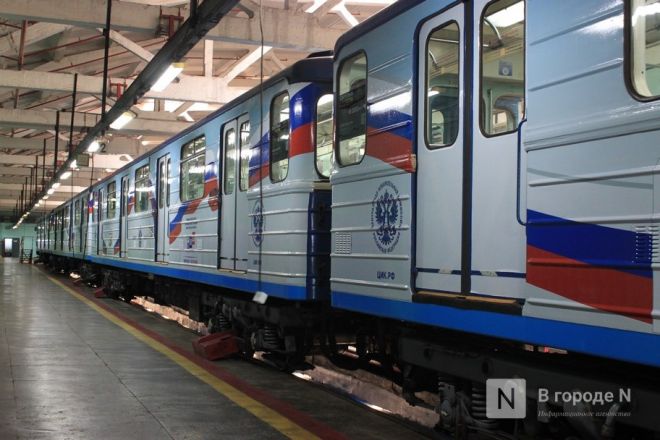 Тематический поезд запустили в метро Нижнего Новгорода перед выборами: показываем, как он выглядит - фото 2
