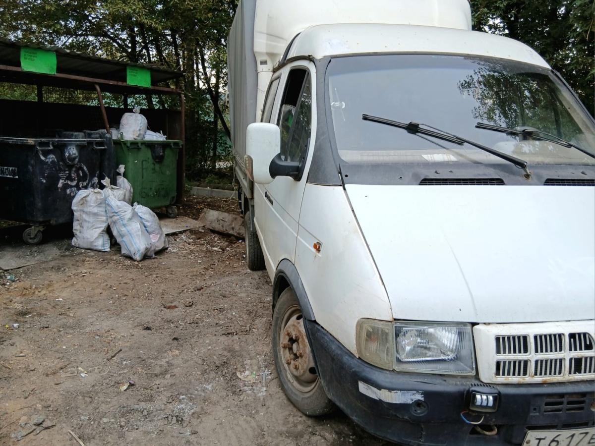 &laquo;ГАЗель&raquo; отправили на штрафстоянку за незаконный сброс мусора в Нижнем Новгороде - фото 1