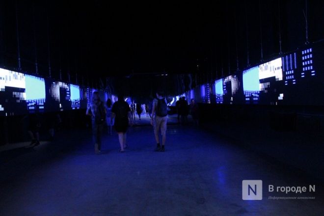 Портал в неолит и зеркальный шар: фестиваль Intervals-2022 проходит в Нижнем Новгороде - фото 64