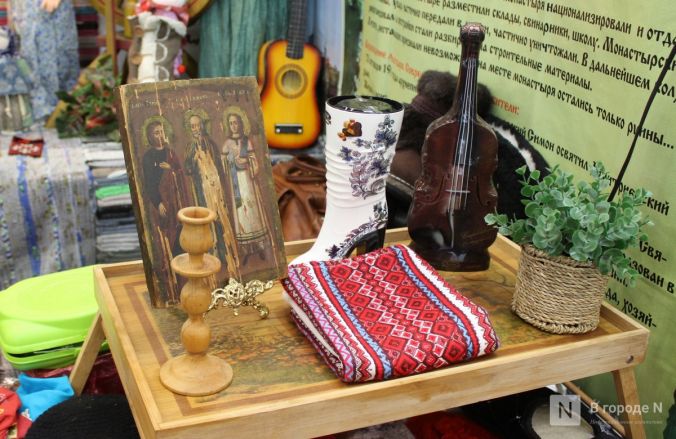 С блинами и в сугробах: как прошла Масленица в Нижнем Новгороде — фоторепортаж - фото 24