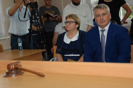 Адвокат экс-главы Ленинского района обжалует приговор по обвинению в халатности