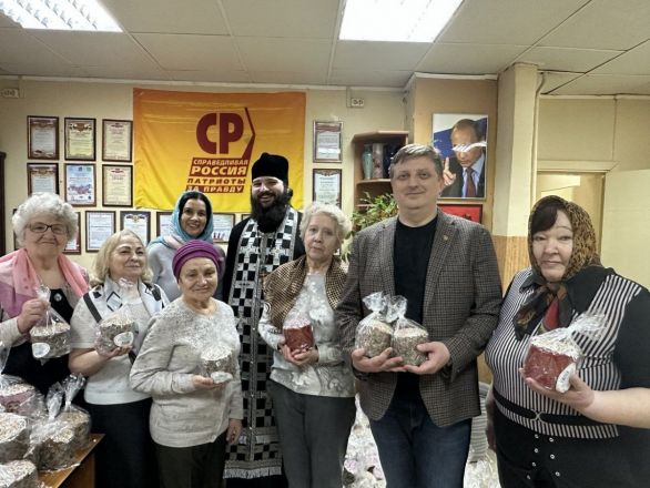 Депутат Гриневич угостит нижегородцев куличами - фото 1