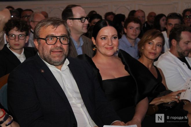 Фоторепортаж: знаменитости на открытии «Горький fest» в Нижнем Новгороде - фото 22