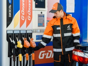 «Газпром нефть» вывела на рынок новое топливо G-Drive с октановым числом 100