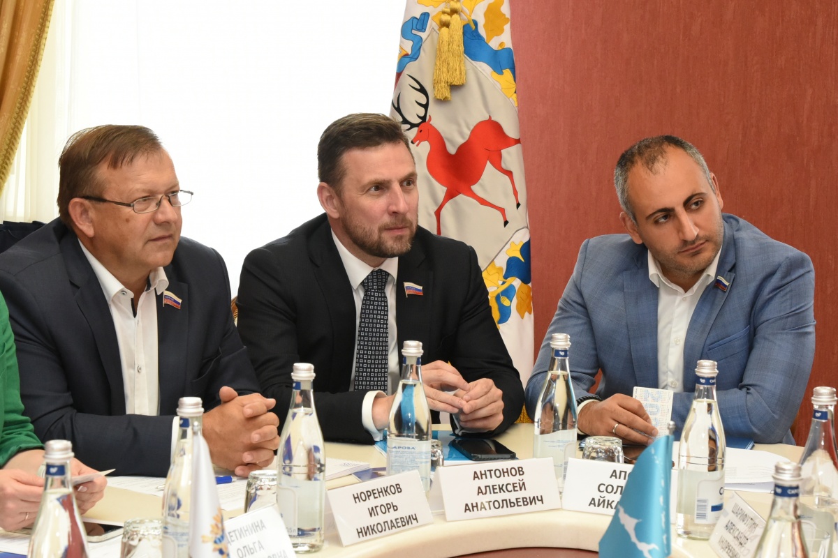 Сахалинская Дума поделилась опытом с Нижегородской областью по оказанию бесплатной юридической помощи - фото 1