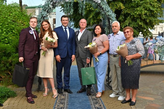 Четыре нижегородские семьи вышли в финал проекта &laquo;Свадьбы трех поколений&raquo; - фото 4